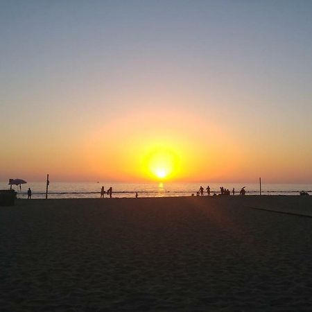 דירות פיומיצ'ינו Sunset House מראה חיצוני תמונה